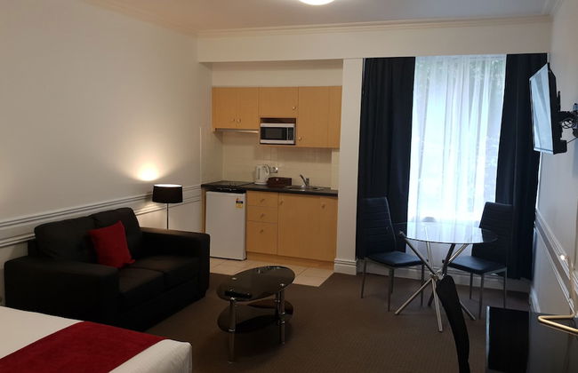 Melbourne Kew Central Apartment Hotel - Photo 3