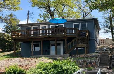 House on the WATER Lake of the Ozarks MO BIG DECK Swim Dock - Foto 29