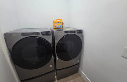 Jungle Serene Lux Home with Pool Sauna Ice Bath - Foto 36