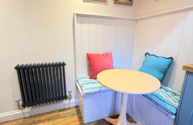 Carpenters Cottage Derbyshire, with romantic 4 poster bed - Foto 3