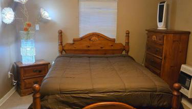 Cozy 1 Bedroom and Bath - Foto 5