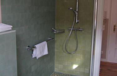 Schloss-und Seeblick Apartment - Foto 19