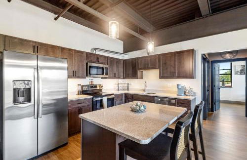 301 - Downtown Condo 1 Bedroom View of City With Fireplace - Foto 2