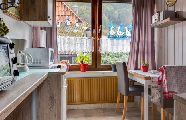 Rustic Holiday Home With Balcony - Foto 5