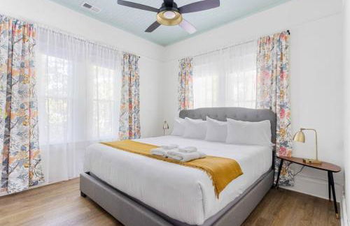 Urban Farmhouse-Sleeps 8 - Foto 4