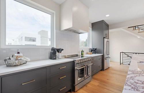 The Chestnut - Brand New Rooftop Skyline Views - Foto 29