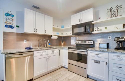 Walk to Art District and Beach Pet-Friendly Getaway - Foto 8