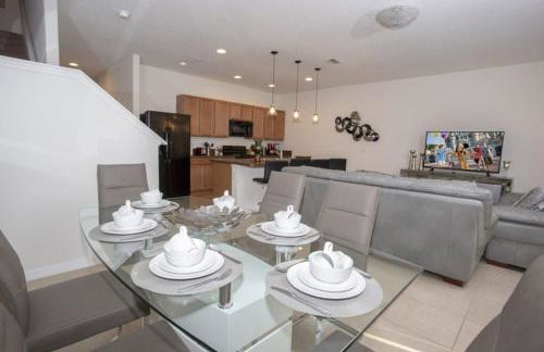 Amazing 4 beds with private pool near Disney - Foto 25