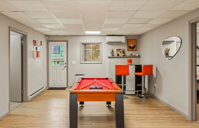 Emerald Bluff by Avantstay Lake Views Deck Fire Pit Game Room - Photo 17