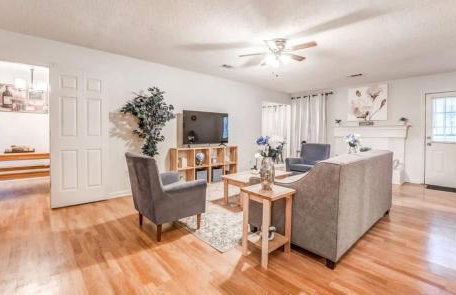 Near Parks & Shopping- Hickory Ridge Hideaway - Foto 13