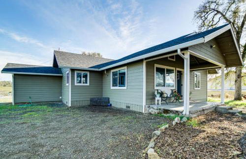 2 Mi to Clear Lake Pet-Friendly Lakeport Retreat! - Foto 3