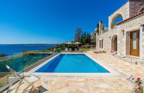 Hectoras Villa in Plaka BY APOKORONAS-VILLAS - Photo 17