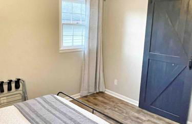 Decatur's Cozy Family Charm with Modern Touches - Foto 28