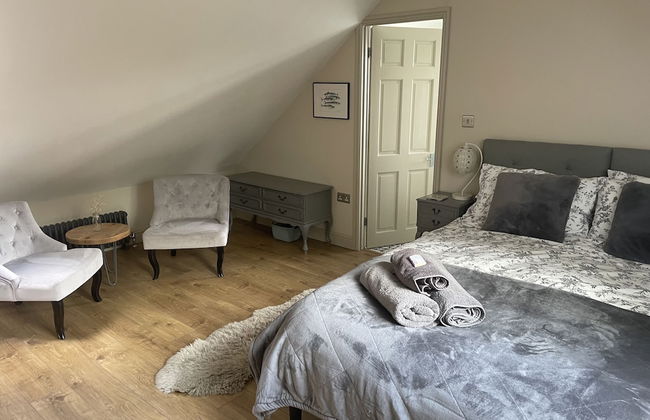 Cotswold Lodge - Photo 10