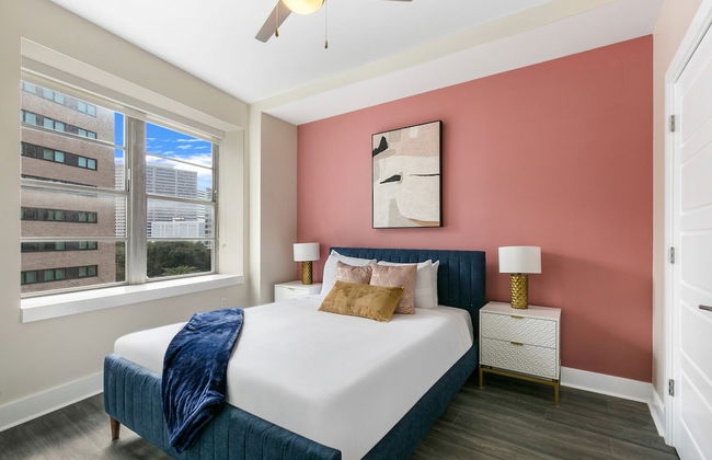 Modern Condos in California Building by Hosteeva - Foto 30