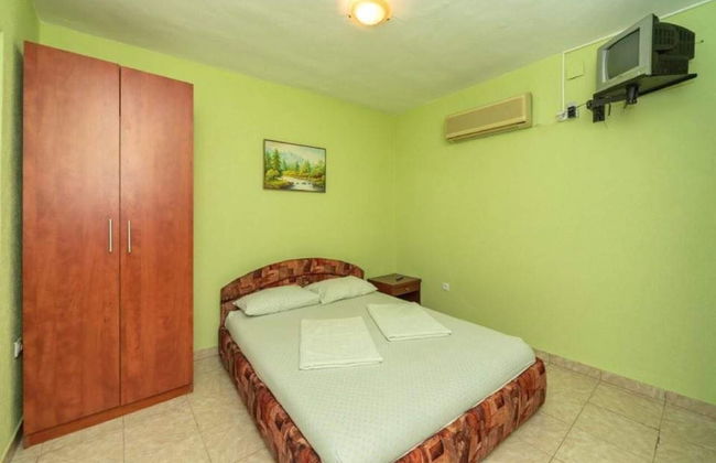 Apartments Ivana - Photo 8