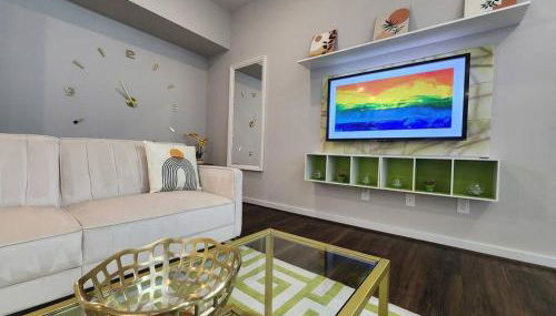 Galleria Premium 3 Story Home Sleeps 8 - Foto 2