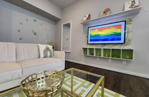 Galleria Premium 3 Story Home Sleeps 8 - Foto 2