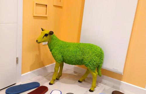 La Parenthèse Impériale Gare à 300 m Balnéo Sauna - Foto 3