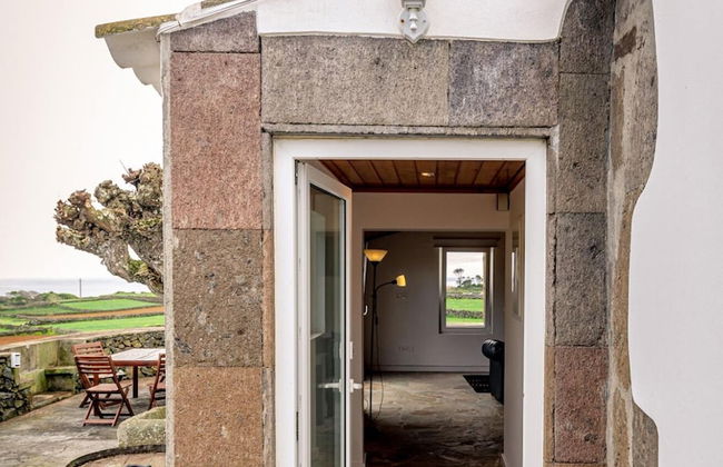 Casa dos Cal os in S o Mateus da Calheta - Photo 15