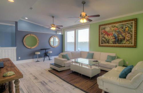 Making Waves - Huge Heated Beachfront Pool & Hot Tub! Best In Pcb! - Foto 26