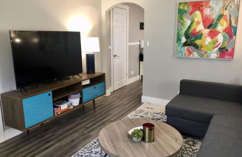 Spacious Historic Apartments In Lakeview Chicago - Walk to Wrigley, Nightlife, Shops, Hospitals - Foto 79