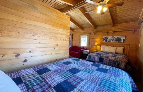 The Park Cabin at Mount Carmel Motel and RV Park - Foto 17