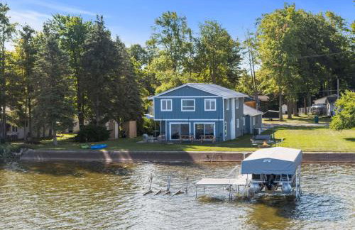 Lakefront - Spacious Family Getaway with Dock! - Foto 3