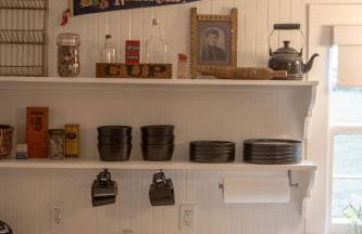 Leipers Fork Village Bungalow with Hot Tub & Firepit - Foto 15