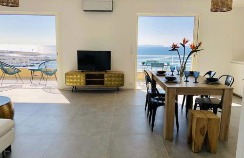 T3 FRONT de mer dernier étage vue mer Petit havre de paix pour vos vacances Emplacement unique vue mer panoramique à 180 degrés pour ce T3 en face de la plage front de mer vue sur les iles 5 et dernier étage avec ascenseur - Foto 14