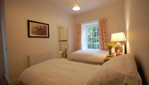 Stable House - Photo 4