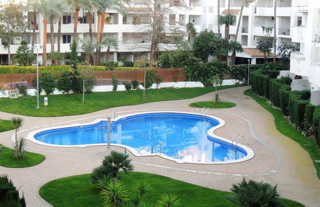 Apartment in Roses Near Sandy Beach - Photo 18