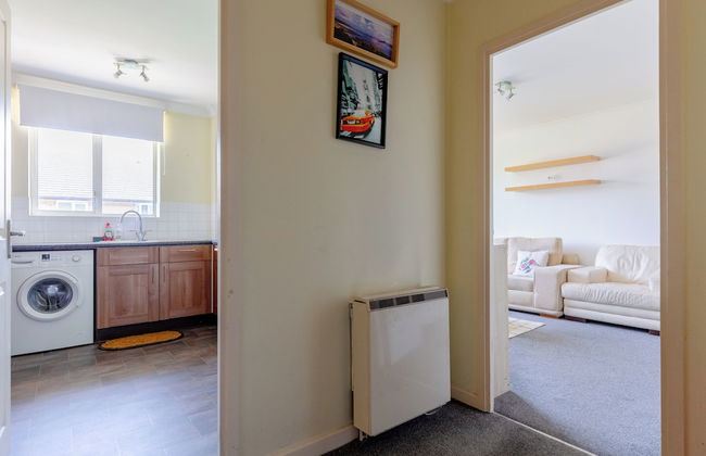 Homely 1 Bedroom Apartment in Beckton With Parking - Foto 7