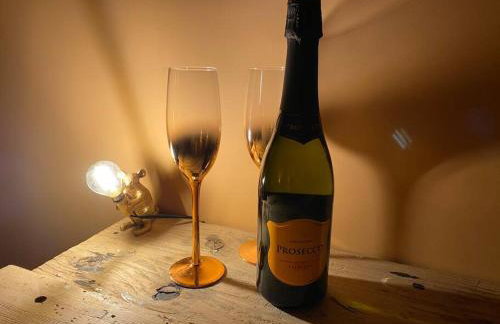 The Stables Holiday Let - Photo 4