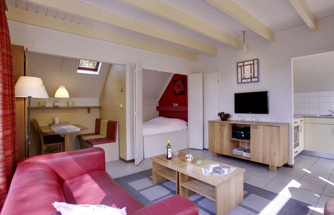 2 bedroom House in Dalfsen with swimming pool and garden - Photo 7