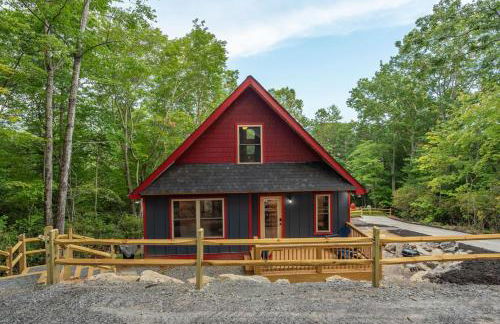 Cozy Modern 2-Bedroom Cabin Getaway - Foto 34