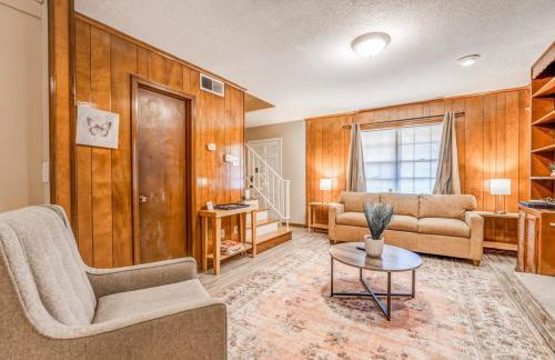 Minutes from the Airport - Wonderful Warrington - Photo 10