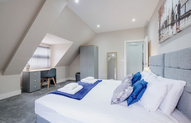 Crown Place 2 & 3 Bedroom Luxury Apts - Foto 68