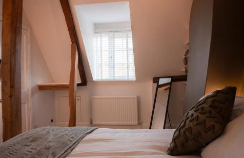 Characterful Cottage - Sleeps 6 - Parking - High Street - Photo 26