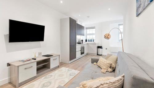 Bright and spacious Apartment - Excellent Location - Foto 3