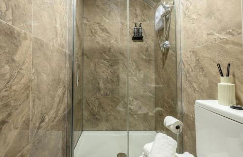 ROOMS NEAR ME - Entire Apartment none sharing, kitchen, bathroom and nearby parking - Foto 42