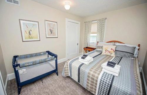 The Cherry St House|Dog Friendly |Sleeps 10 |Near MSU - Foto 18