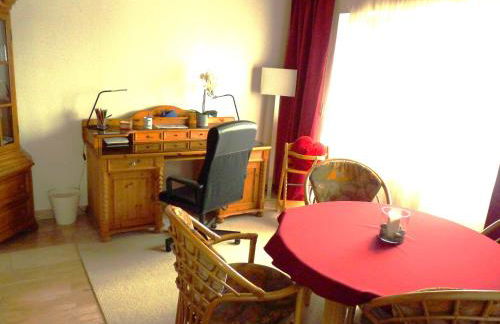 Haus mit Seeblick - Terrassen - großzügig auf 2 Ebenen - freistehend 1.000 qm - Foto 35