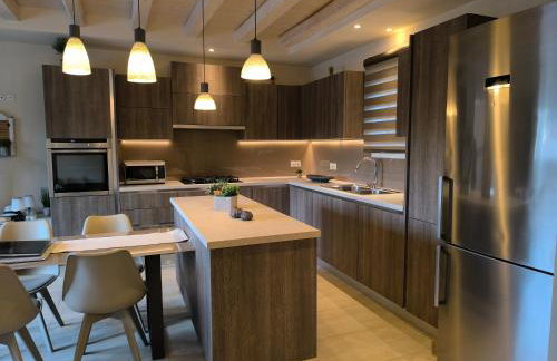 Luxury Villa Matzourana with Private Pool - Foto 12