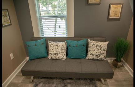 Family Home with Private Pool Yard Only 24 Mi to Disney - Foto 29