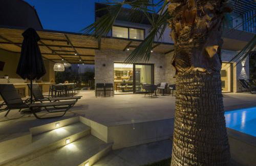 Almi-Cove Hilltop Villas - Photo 64