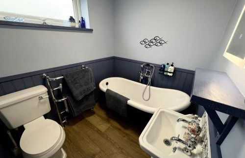 Halcyon House - Photo 10