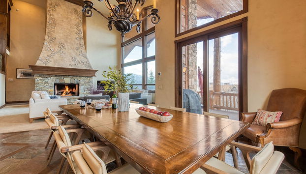 High Meadow by Avantstay Alpine Views w Indoor Pool Hot Tub Open Floor Plan - Foto 5, Habitación