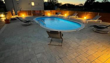 Holiday home “MARKO” with heated pool! - Foto 1