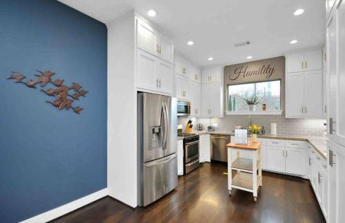 Rooftop Terrace Home with Garage Parking 10 minutes from NRG Stadium and Medical CTR - Foto 12